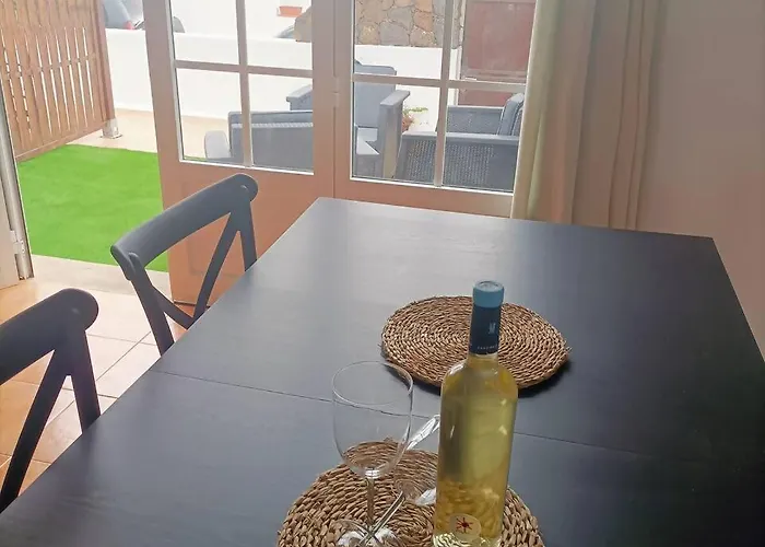 Mara's House, Oasis De Paz Nazaret